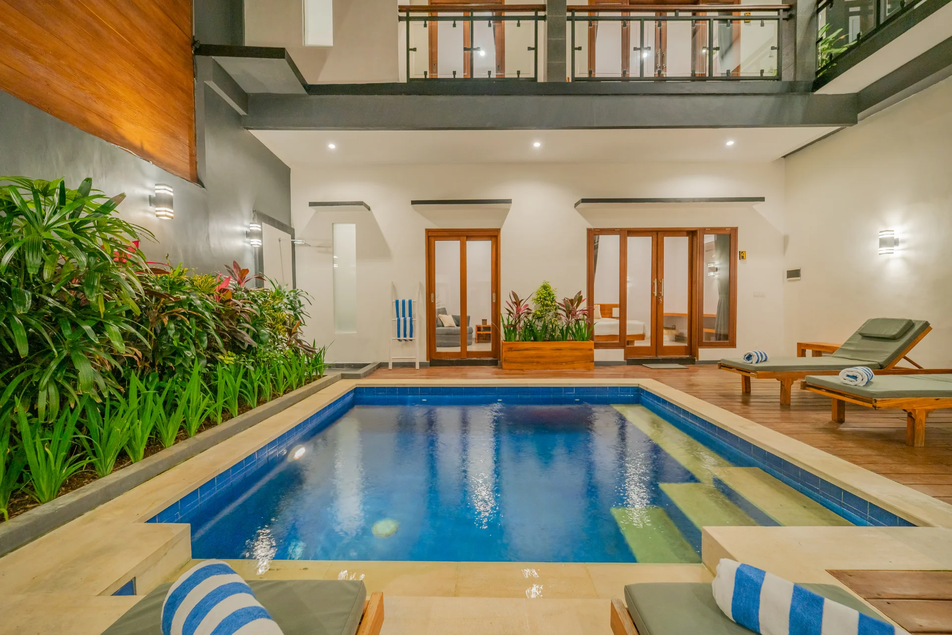 Villa Pantai Indah